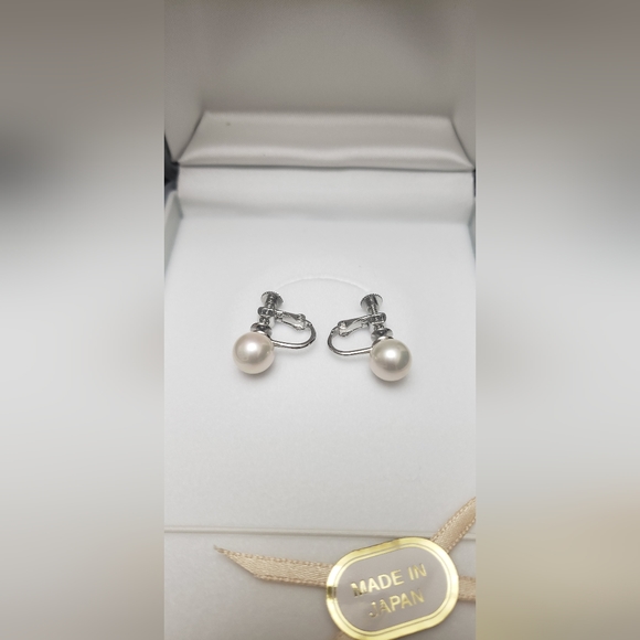 Hanadama Luxury Aurora Honkai Faux Pearl 8mm Necklace and Earrings Set - Picture 5 of 11